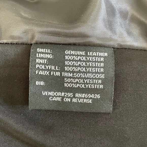 Ladies Medium Black Quilted Leather Moto Jacket by Wilson’s Leather - Picture 11 of 11